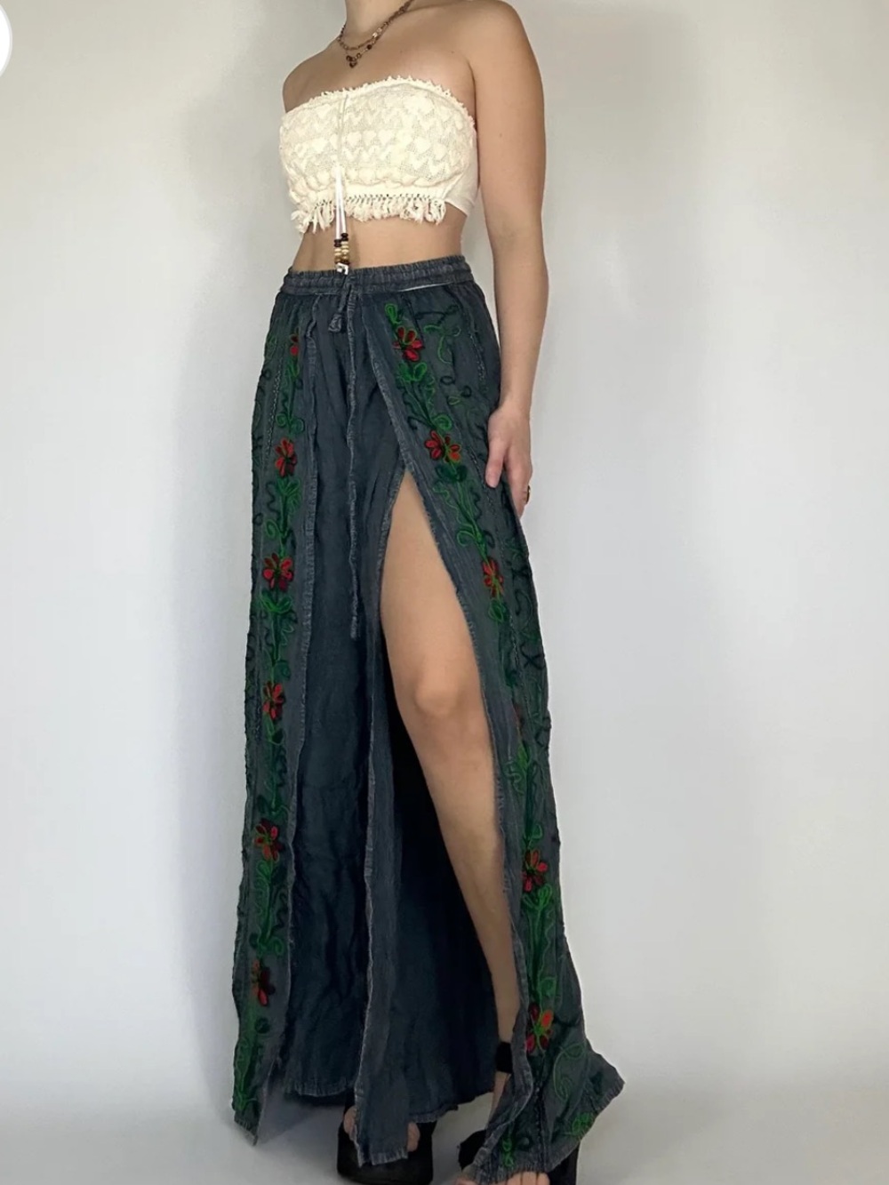Boho Embroidered Wide Leg Open Pants in Deep Indigo M